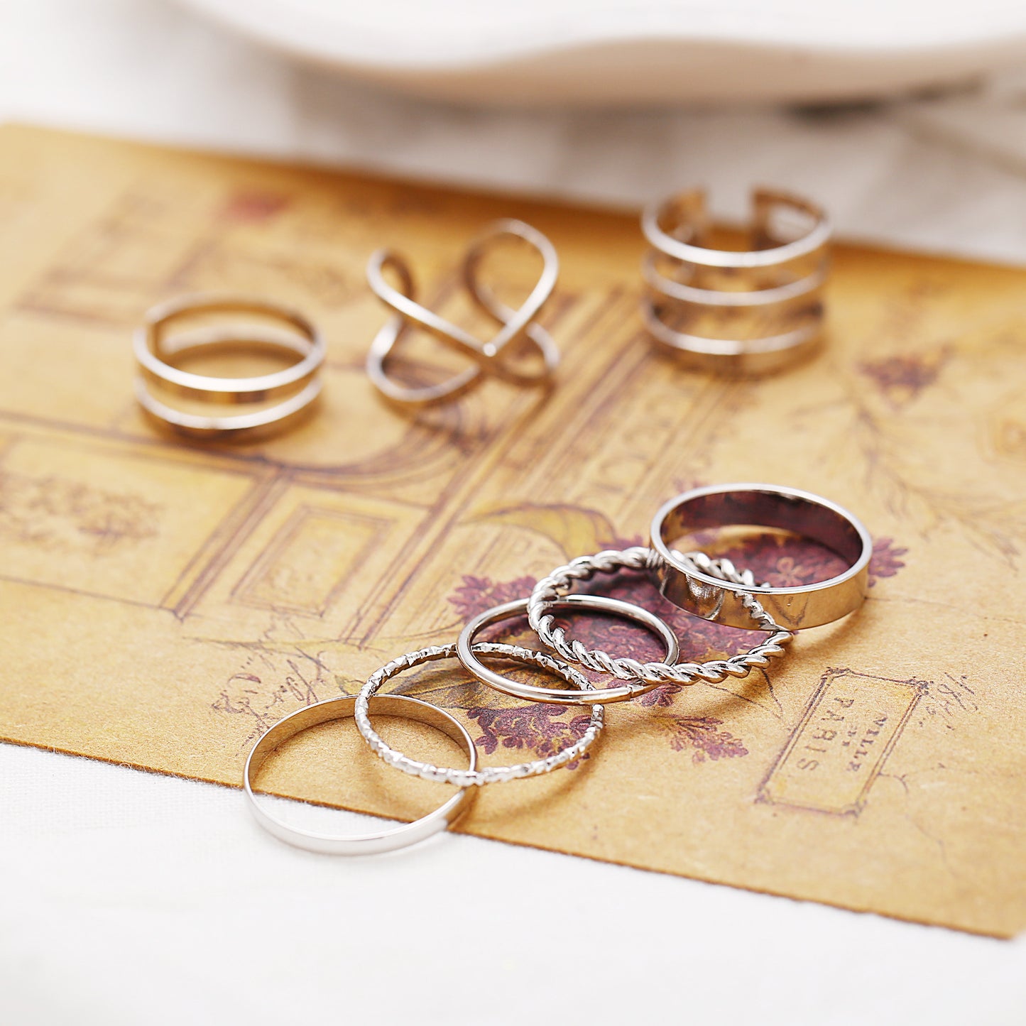 Women's Knuckle Creative Retro Simple Opening Twist Rings