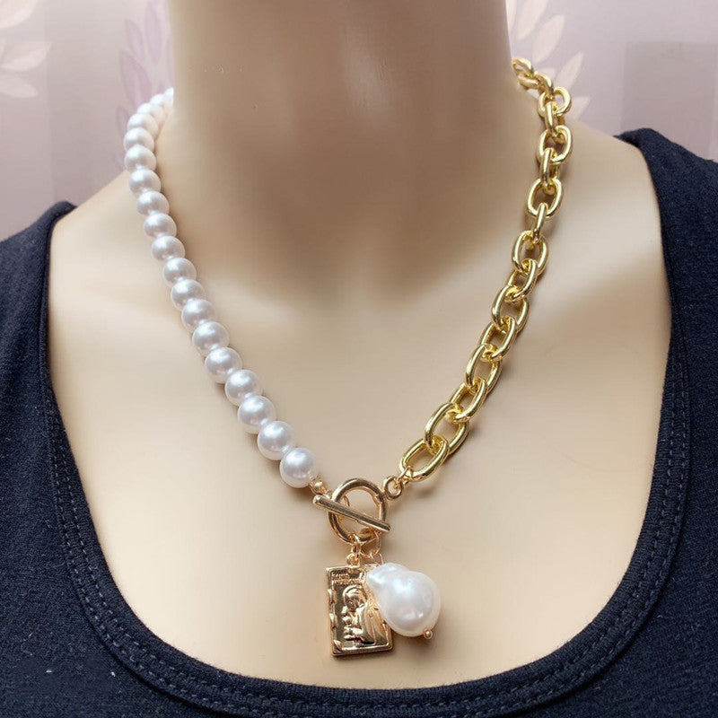 Snake Chain Baroque Pearl Portrait Square Necklaces