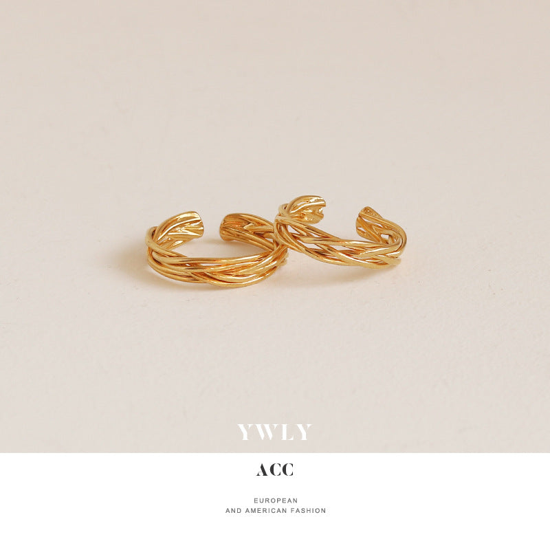 Simple Metal Line Winding Niche Bag Rings