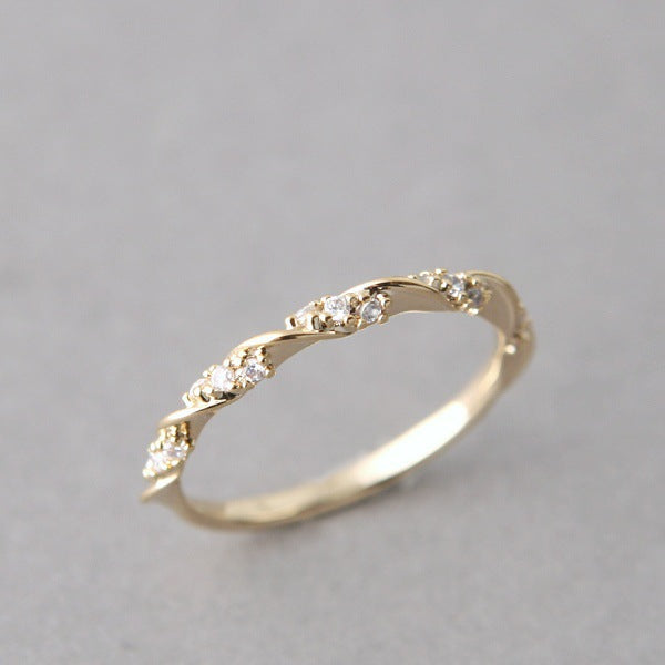 Charming Ribbon Gold Diamond Hand Jewelry Rings