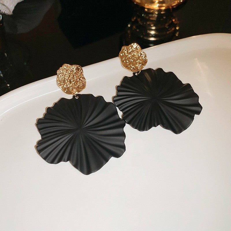Needle Black Crystal Geometric Ear Minority Fashion Temperament Entry Earrings