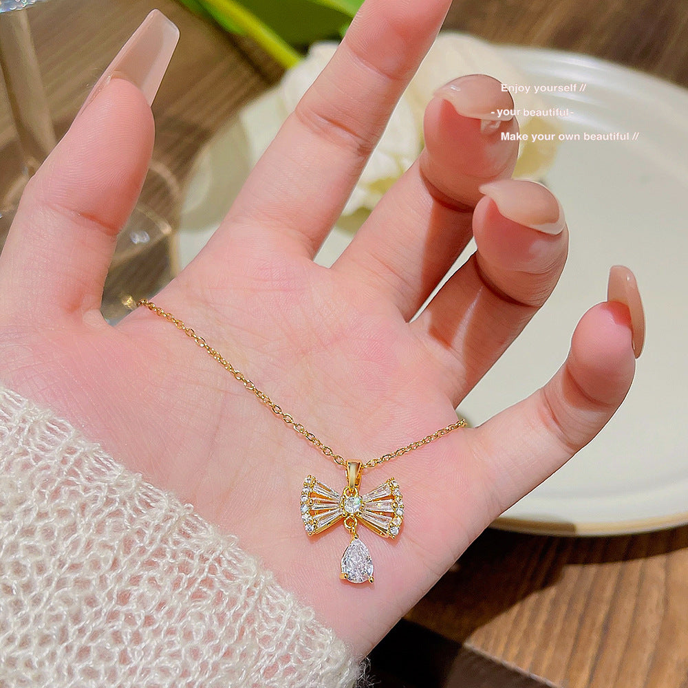 Women's Versatile High-grade Zircon Light Luxury Minority Necklaces