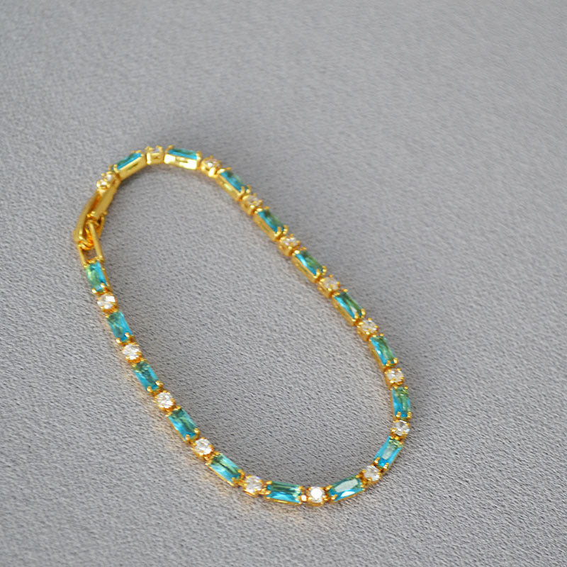 Design Contrasting Color Zircon Light Luxury Bracelets
