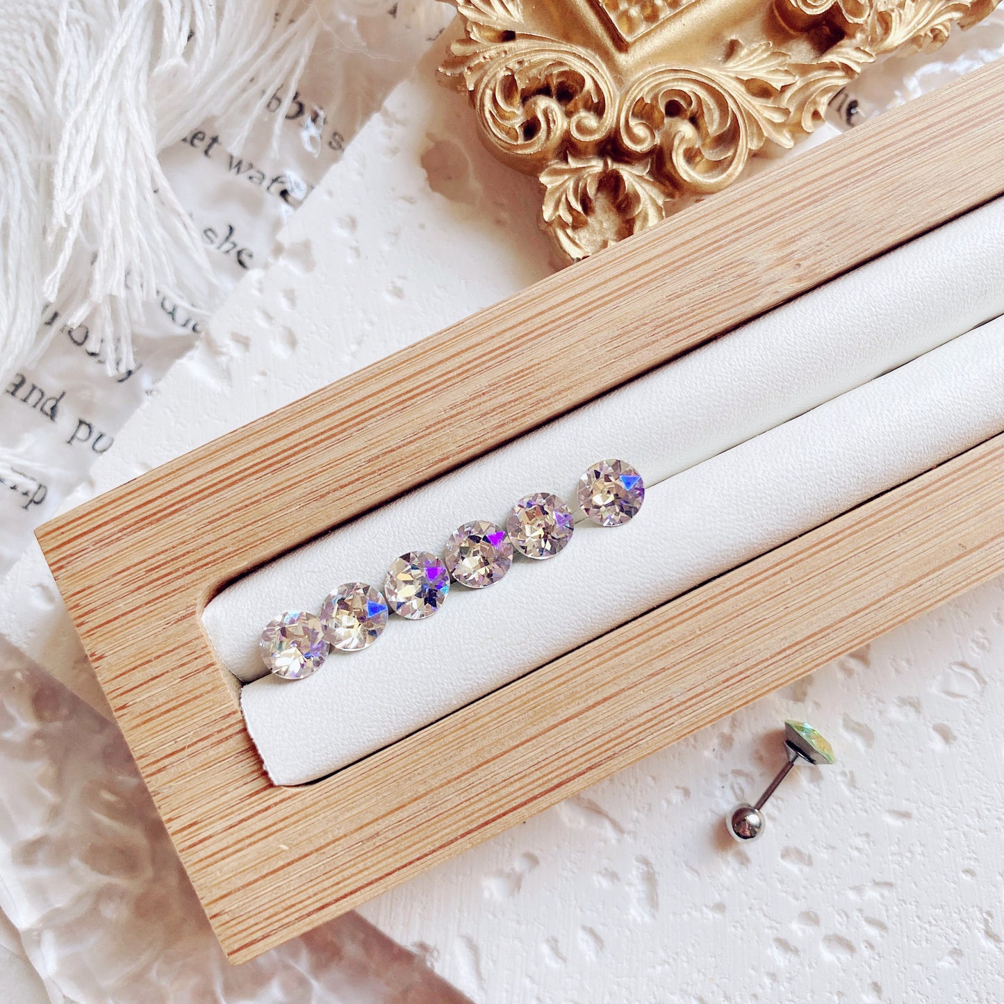 Coating Colorful Crystals Female Screw Tightening Earrings