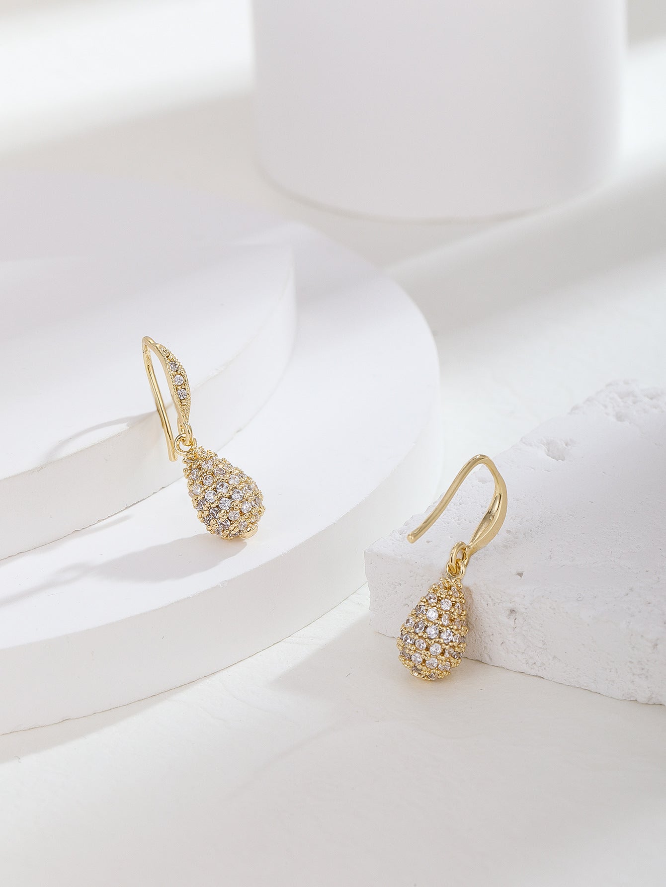 Niche Temperament High-grade Sier Needle Zircon Female Rings