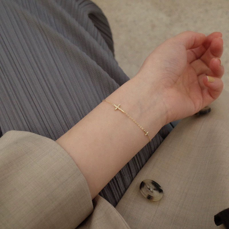 Women's Cross Gold-plated Slim Simple Design Exquisite Bracelets