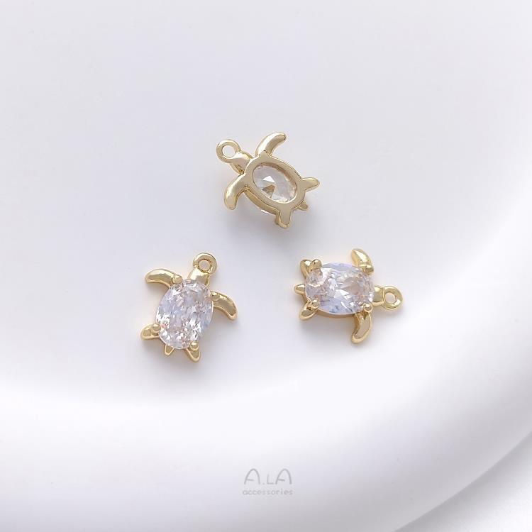 Color Retaining Bag Gold Marine Life Conch Scallop Starfish Pendants