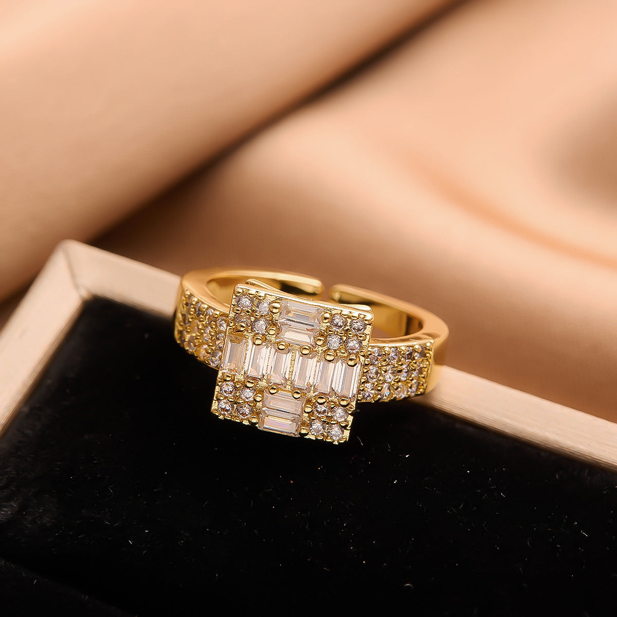Real Gold Plated Copper Female Niche Rings
