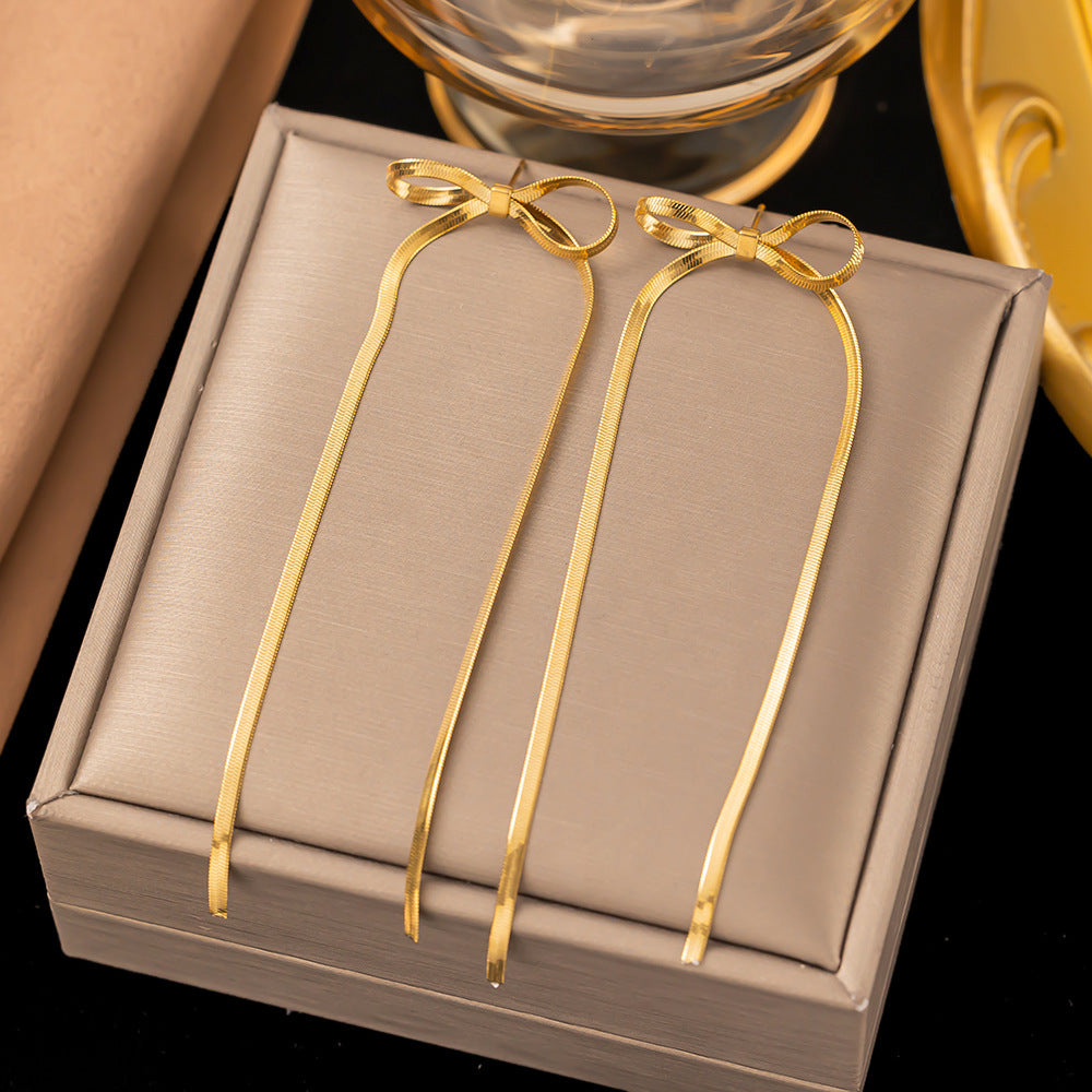 Pretty Elegant Attractive Bow Ear Suit Necklaces