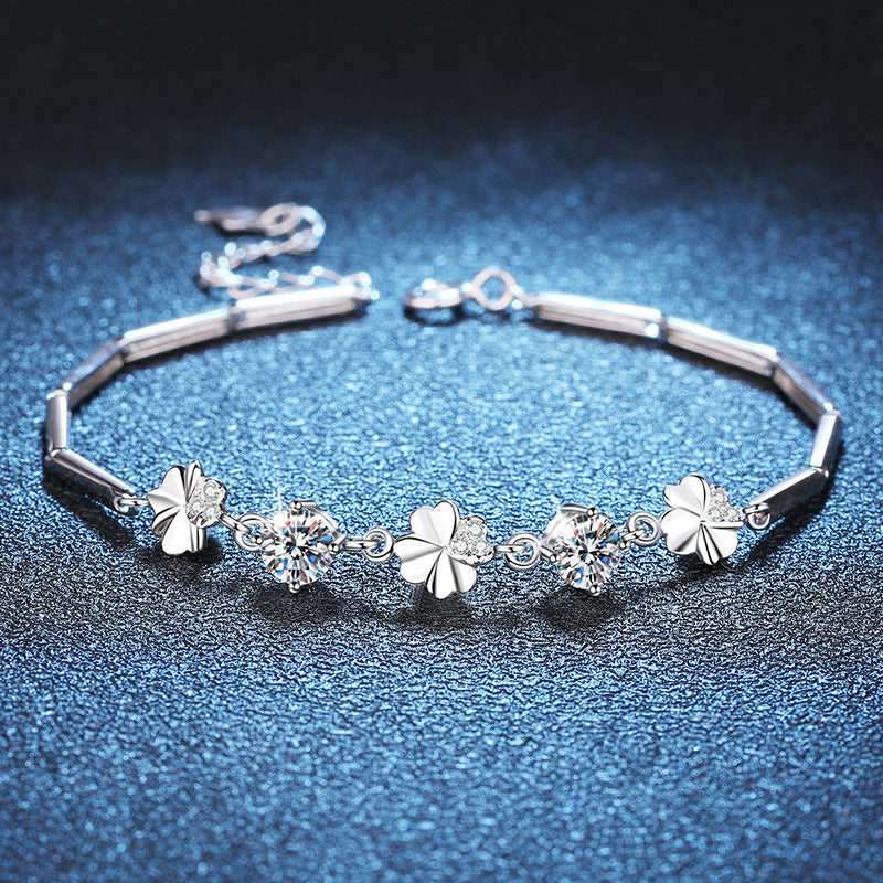 Color Karat Moissanite Lucky Four-leaf Clover Bracelets