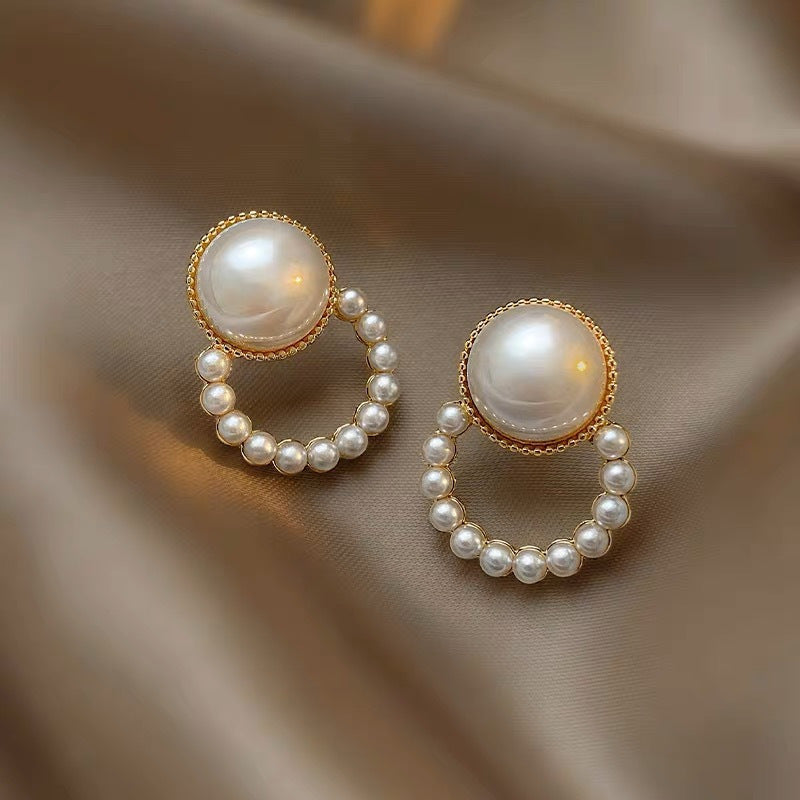 Women's Gold Plated French Entry Lux Pearl Fashion Dignified Earrings
