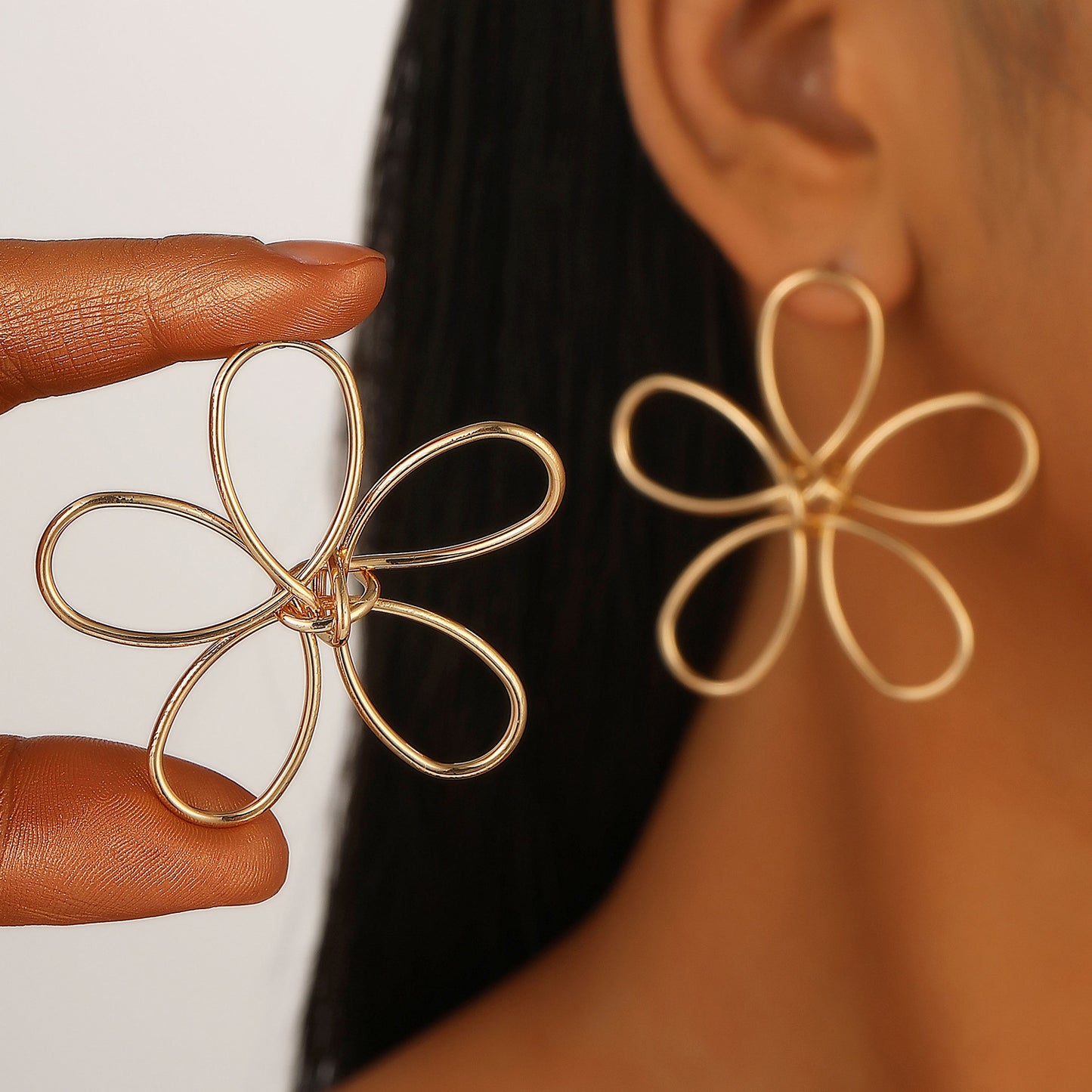Big Flower Hollow Exaggerated Lines Winding Earrings