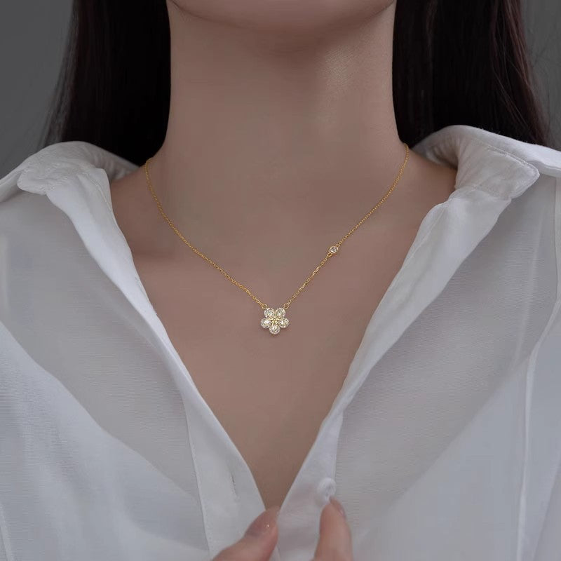 Female Light Luxury Minority Design Sense Necklaces