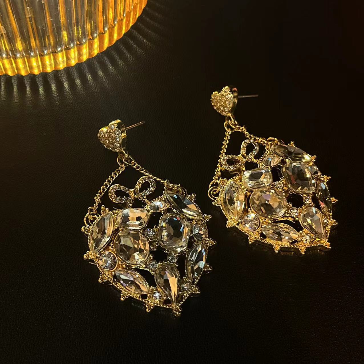 Sweet Court Style Exaggerated Personalized High-grade Earrings