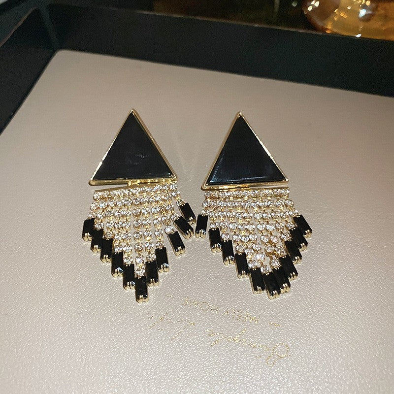 Needle Black Crystal Geometric Ear Minority Fashion Temperament Entry Earrings
