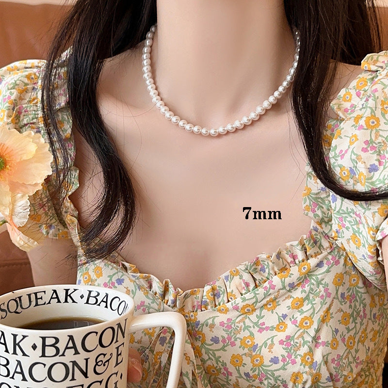 Women's Elegance French Classic Style Clavicle Chain Necklaces