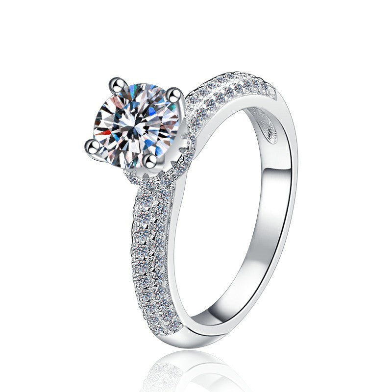 Sier Diamond Female Personality Fashion Four Claw Light Rings
