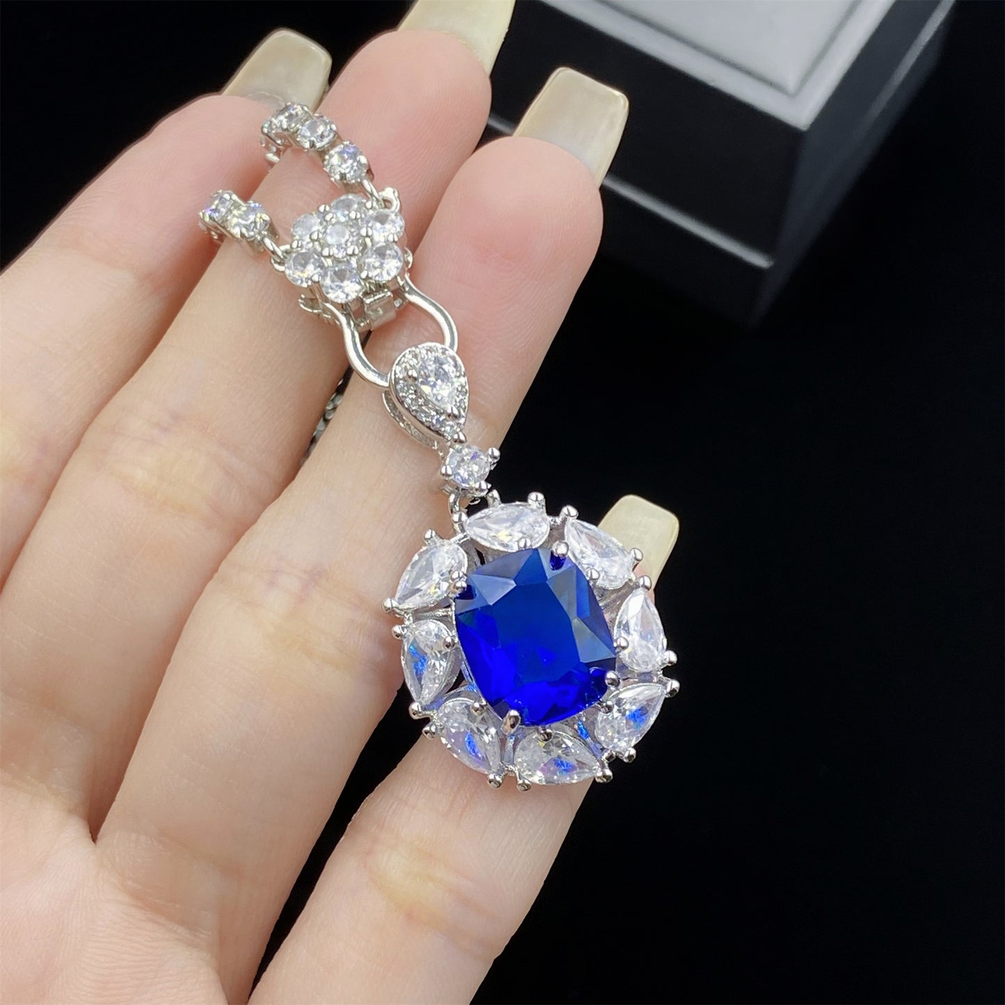 Women's London Sapphire Open Exquisite Stylish Three-piece Pendants