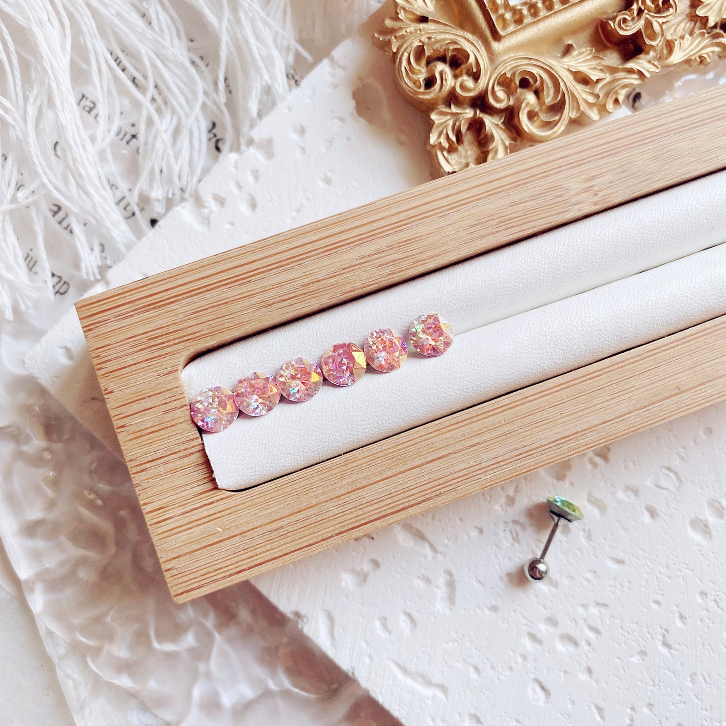 Coating Colorful Crystals Female Screw Tightening Earrings