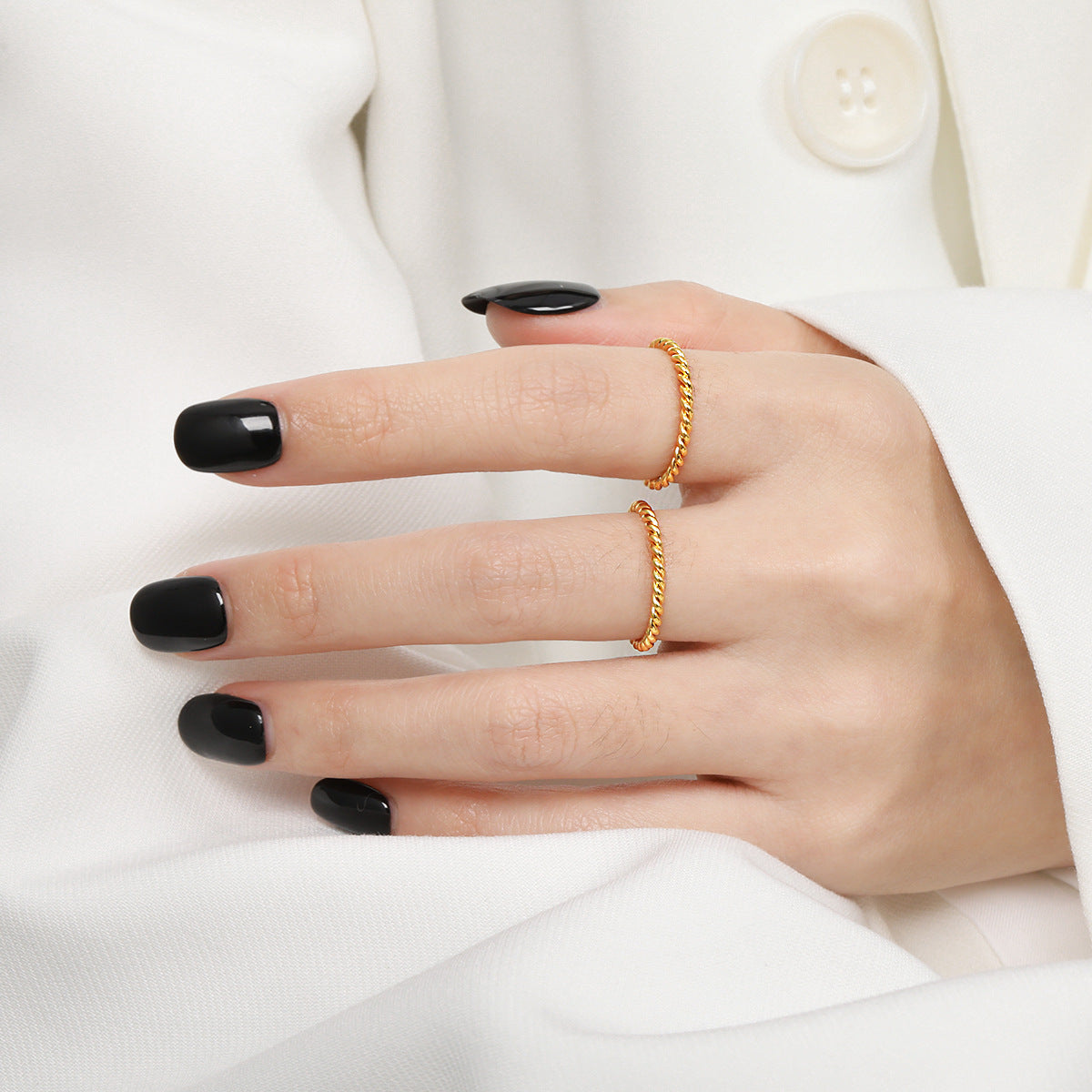 Female Twin Twist Fashion Personality Titanium Steel Rings