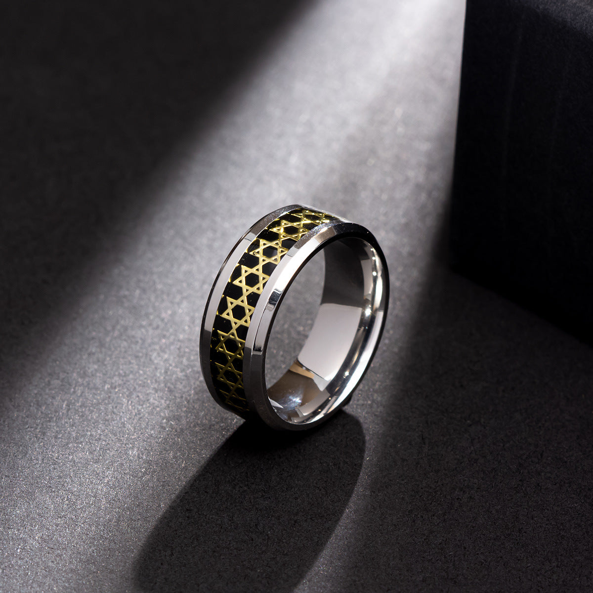 Men's Six-pointed Star Titanium Steel Domineering Personalized Retro Simple Rings