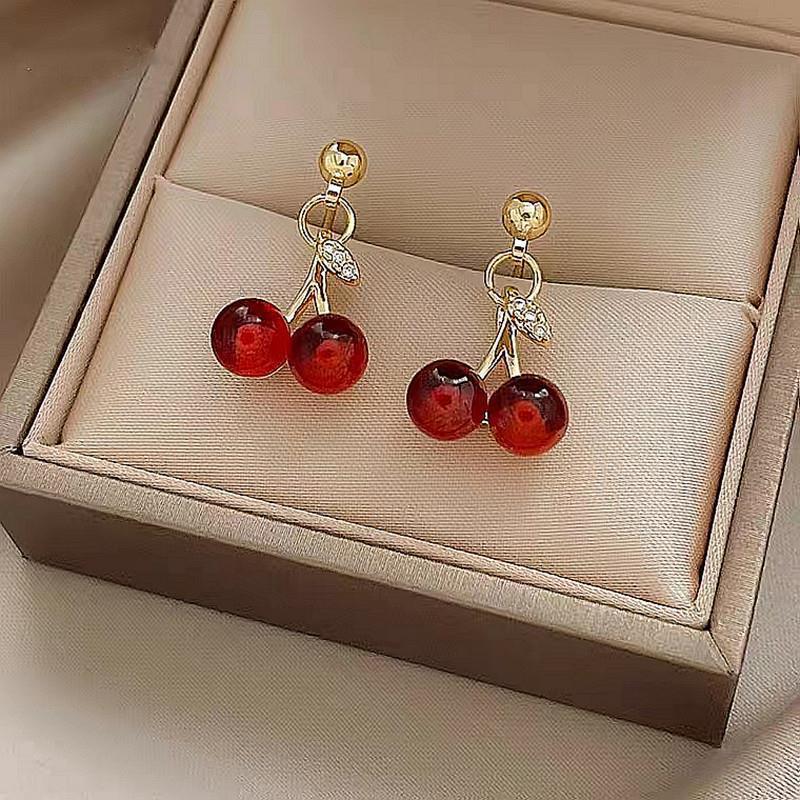 Cherry Simple Compact Temperament Wild Wind Earrings