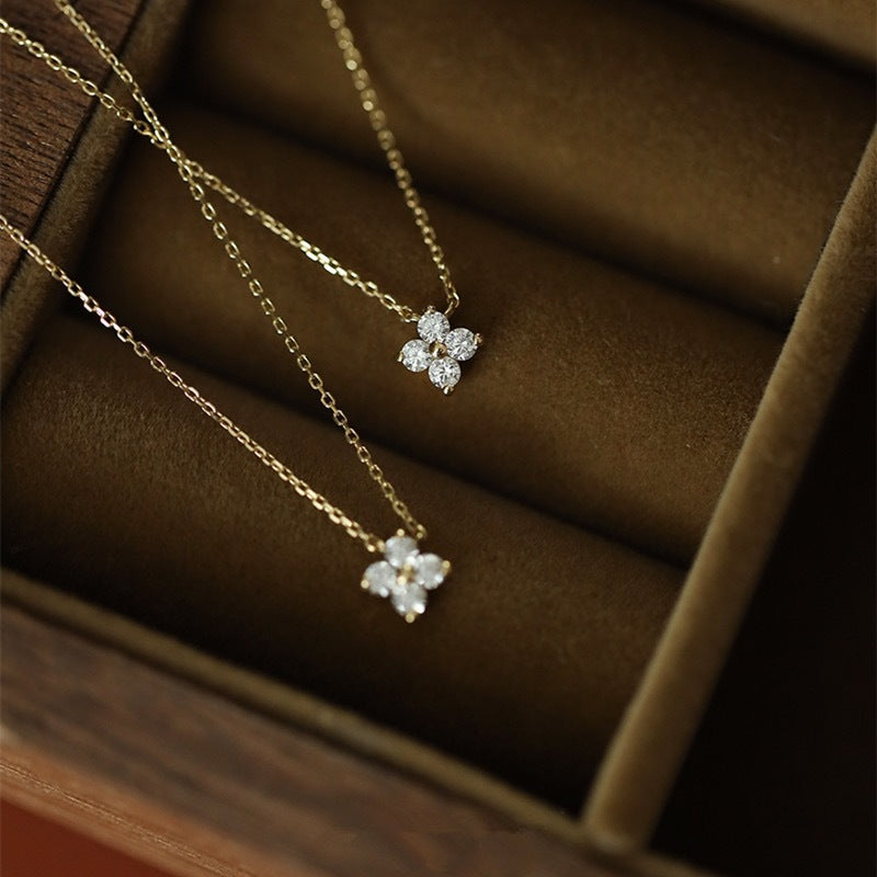 Plated Clover Small Female Clavicle Chain Necklaces