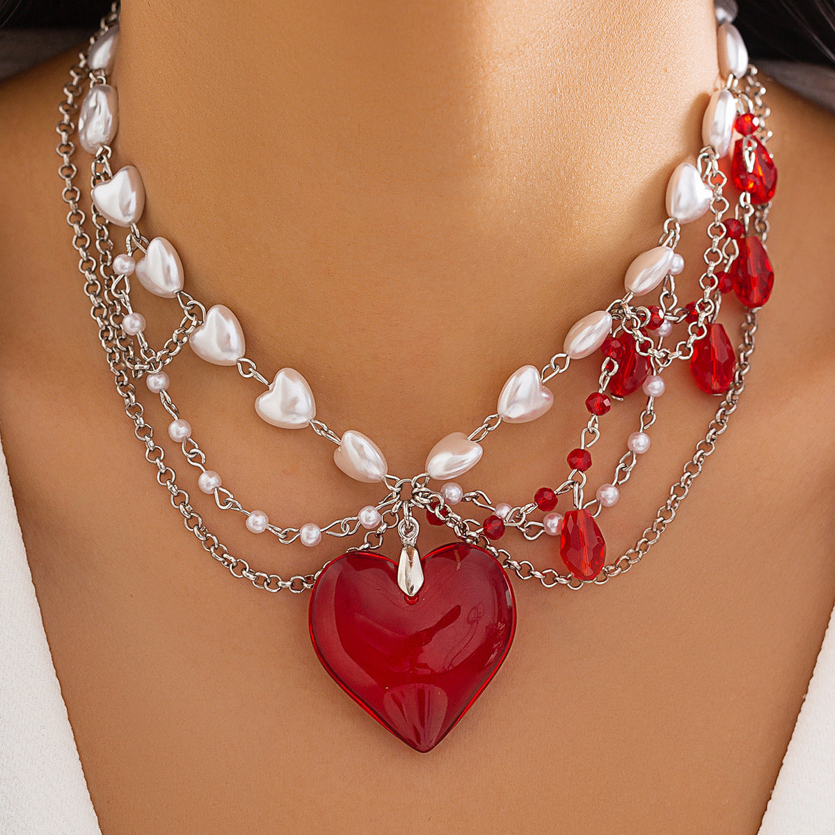 Women's Niche Design Cool Butterfly Beaded Dopamine Necklaces