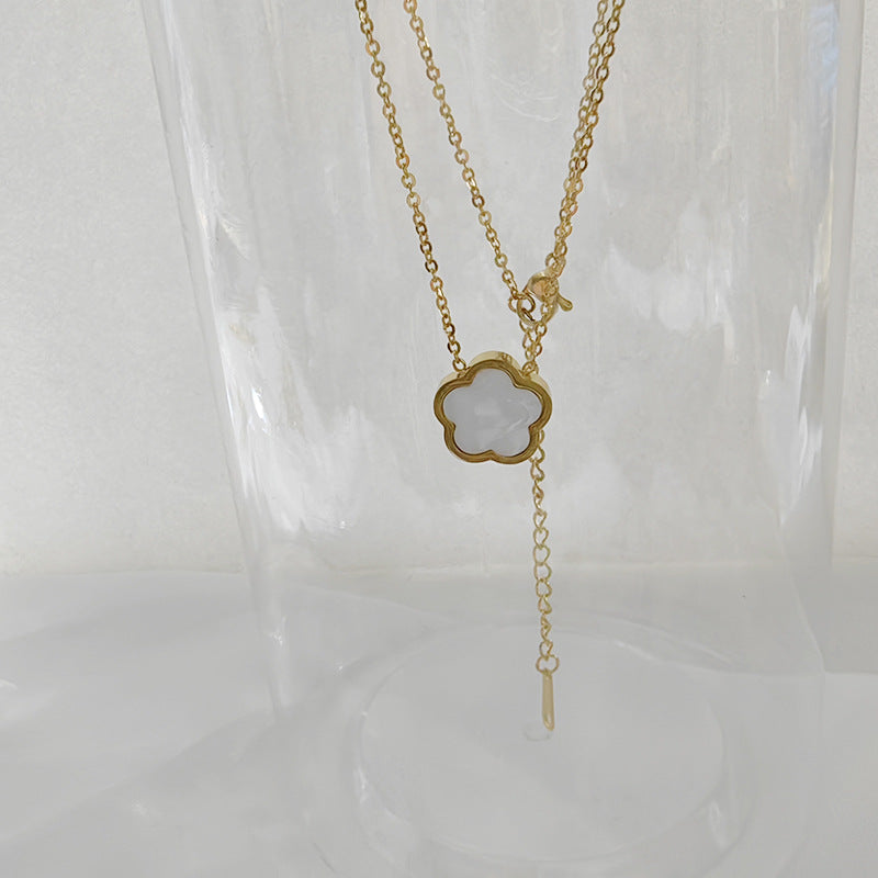 Women's Fashionable Clover Titanium Steel Lucky Five-leaf Double-sided Necklaces