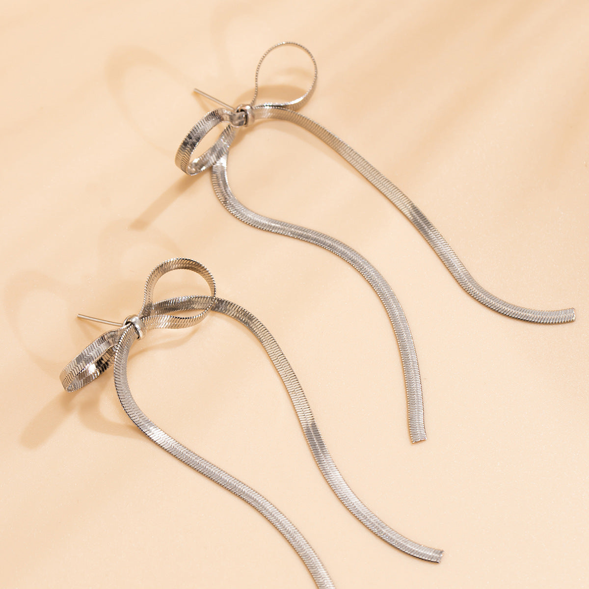 Pretty Elegant Attractive Bow Ear Suit Necklaces