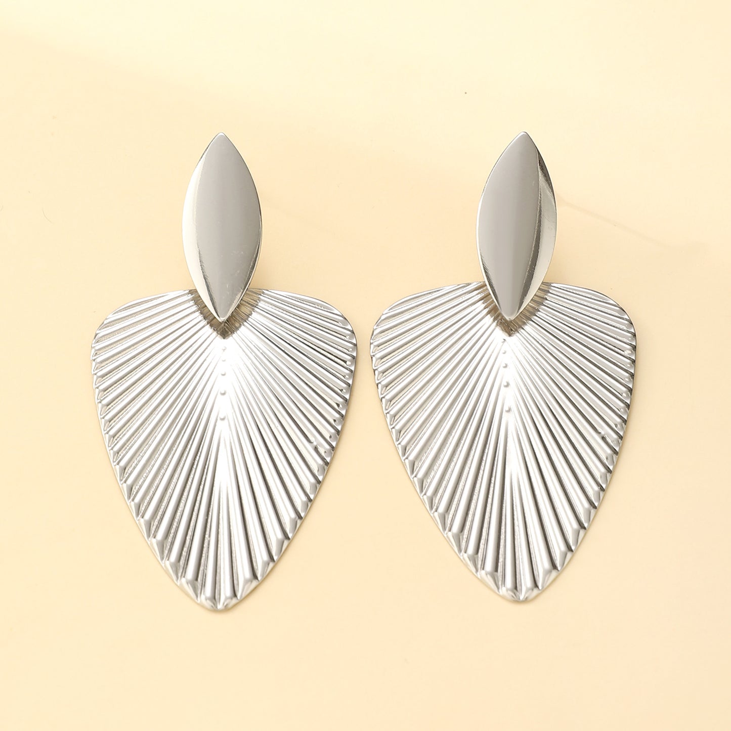 Women's Personalized Texture Fan Leaves Ear High-grade Earrings