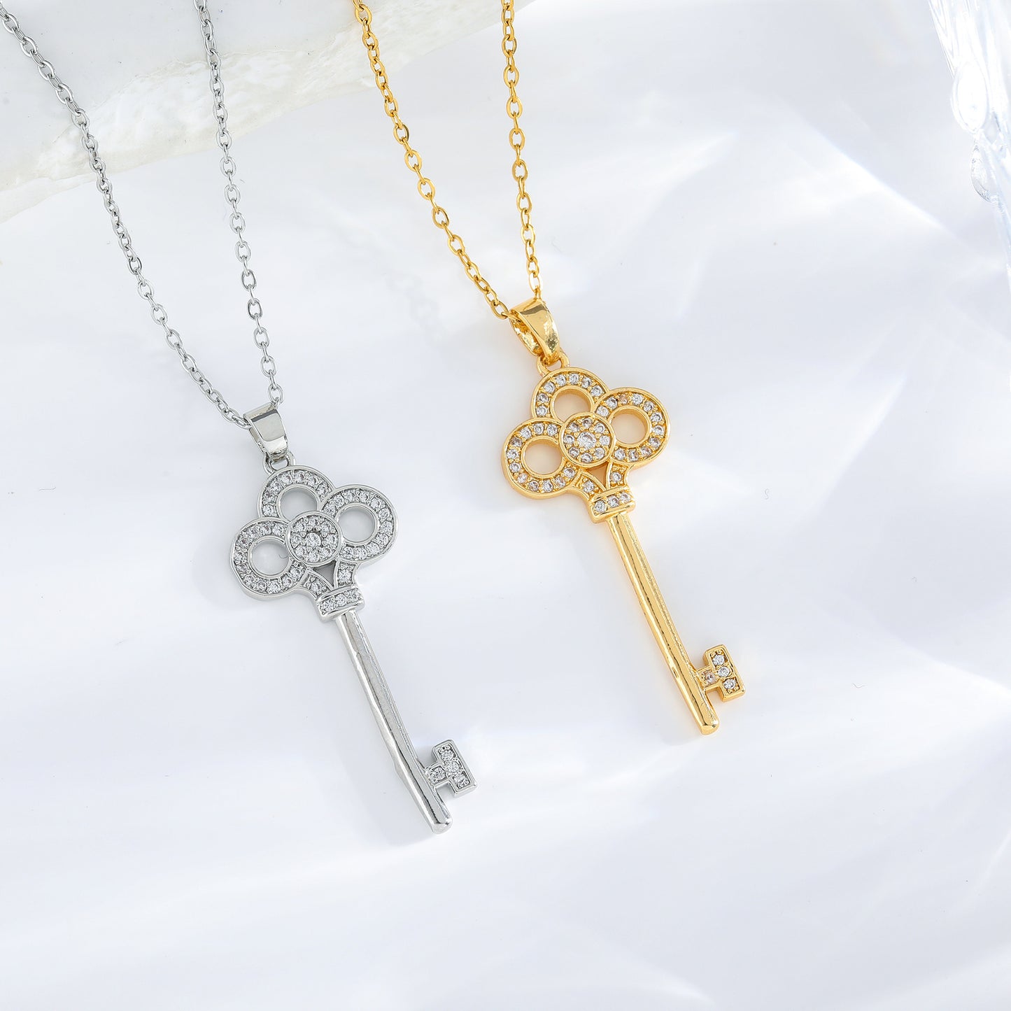 Women's Gold Heart Crown Key Clavicle Chain Necklaces