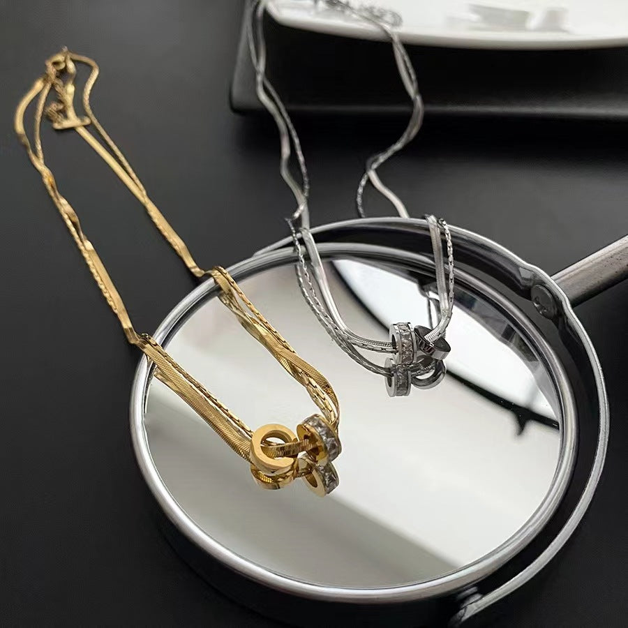Design Interlocked Twin Clavicle Chain Female Titanium Steel Necklaces