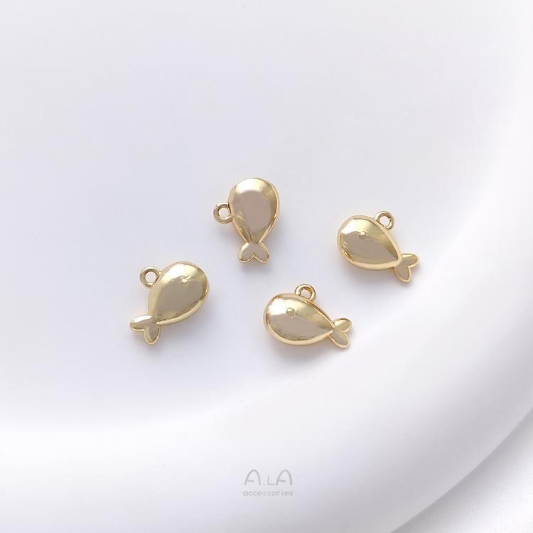 Color Retaining Bag Gold Marine Life Conch Scallop Starfish Pendants