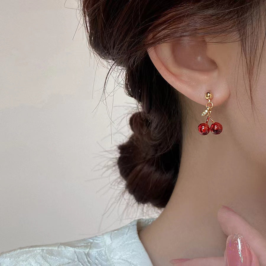 Cherry Simple Compact Temperament Wild Wind Earrings