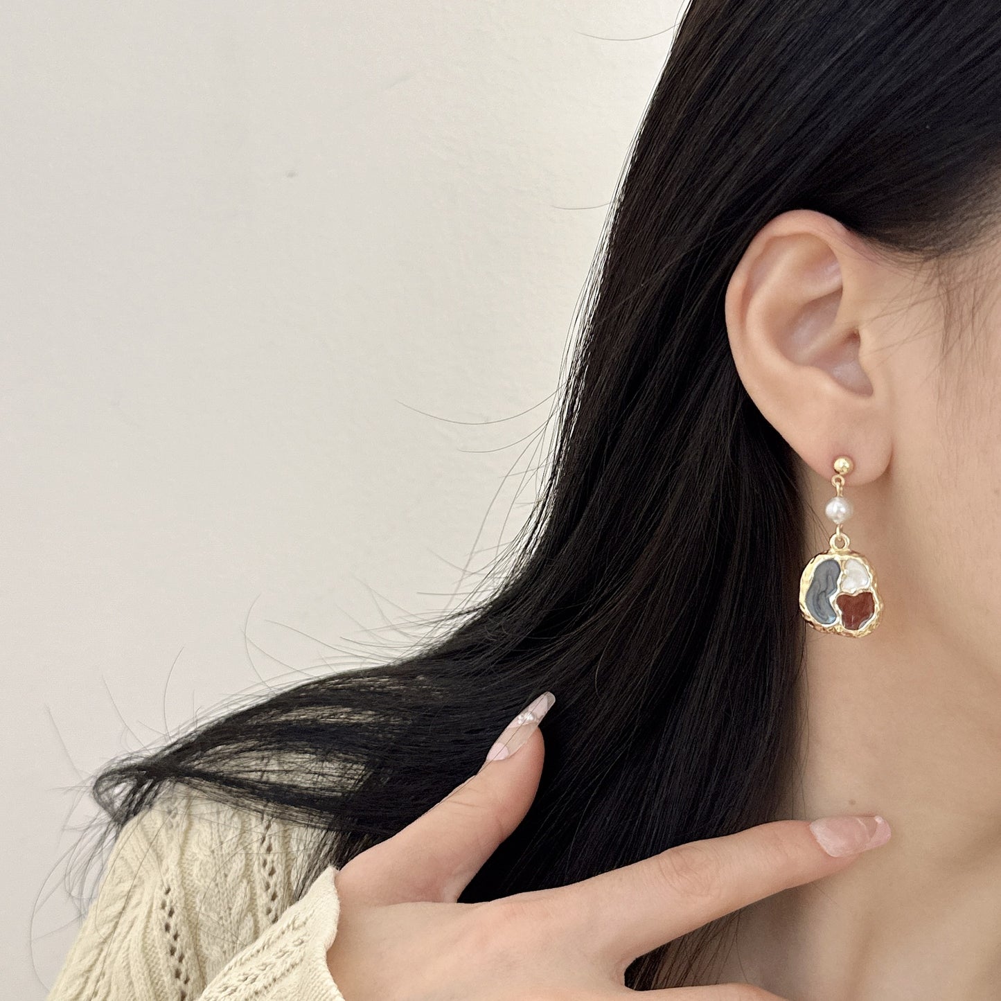 Sense Retro Style Irregular Color Matching Earrings