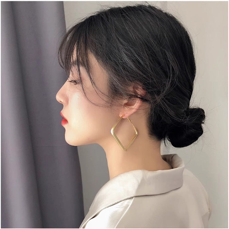 Sier Needle Square Light Luxury Temperament Earrings