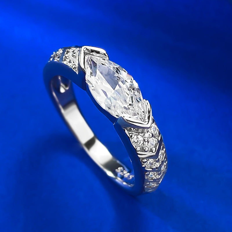Horse Eye Pink Diamond Personality Female Rings
