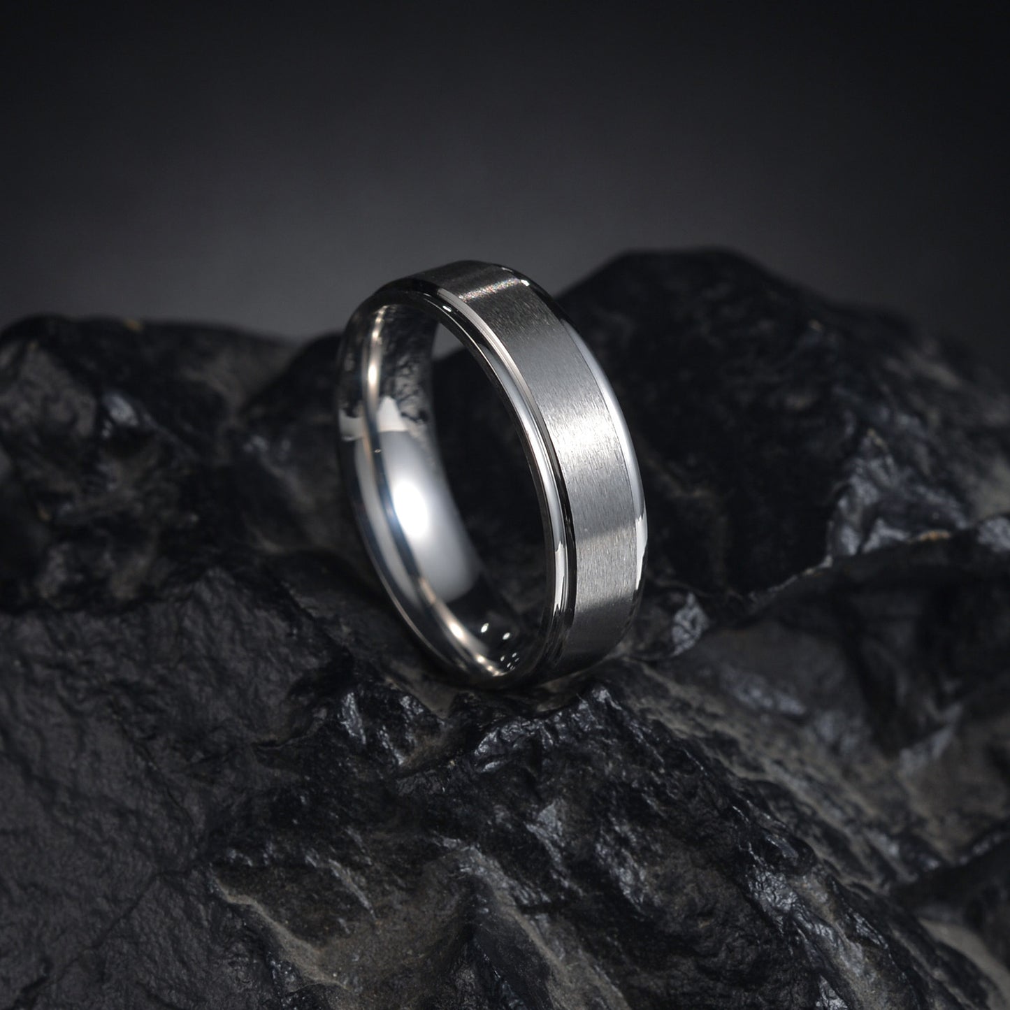 Titanium Steel Wide Step Sand Surface Rings
