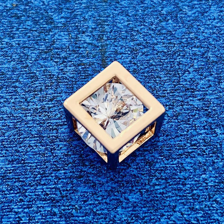 Random Match Fashion Classic Source Ornament Pendants