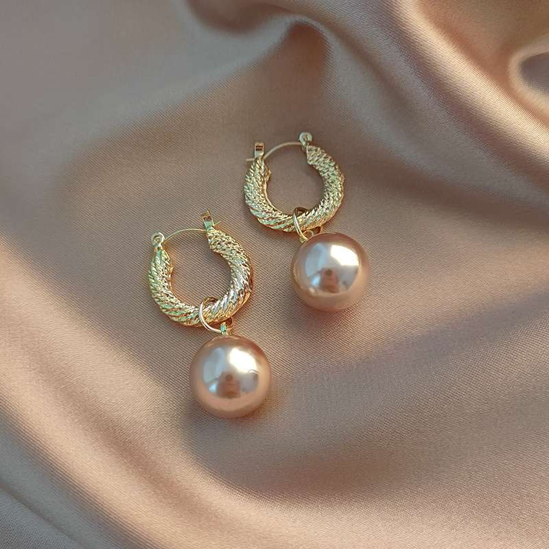 Women's Gold Plated French Entry Lux Pearl Fashion Dignified Earrings