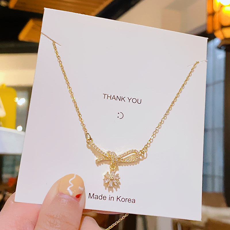 Flower Titanium Steel Female Summer Wild Necklaces