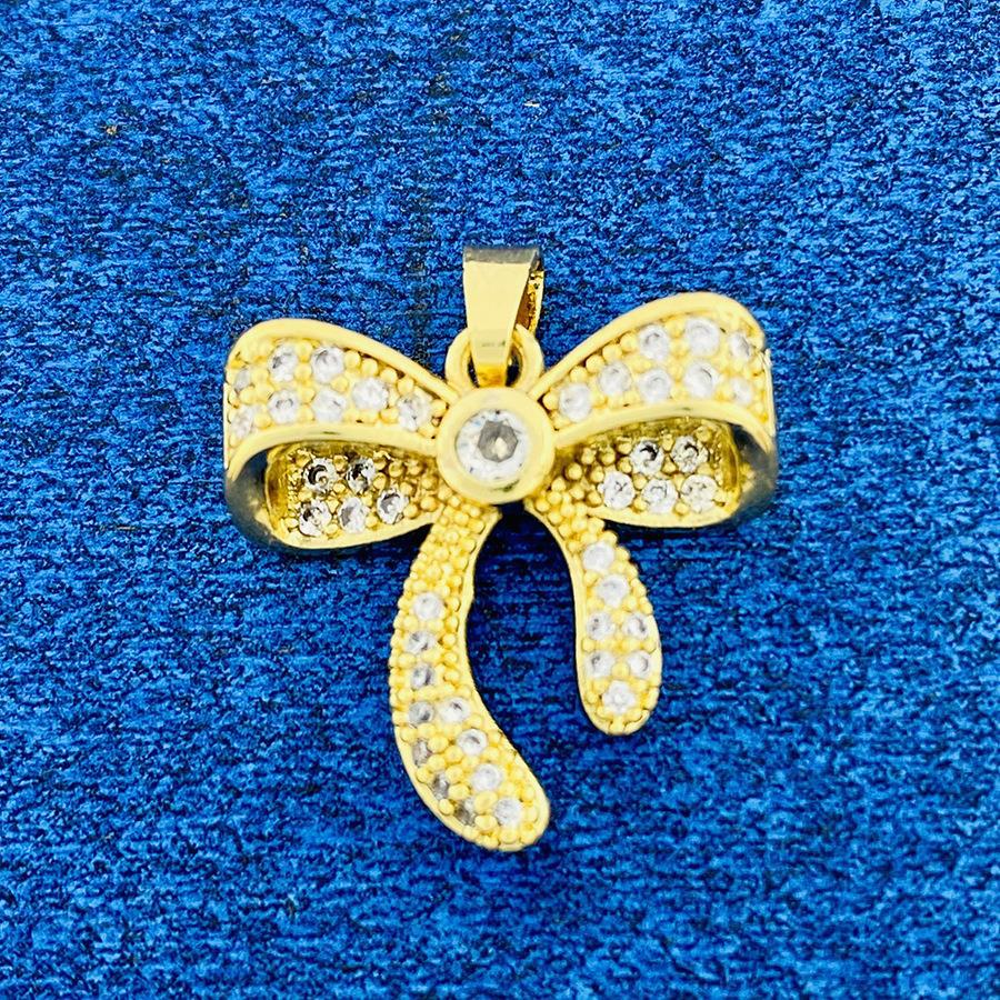 Random Match Fashion Classic Source Ornament Pendants
