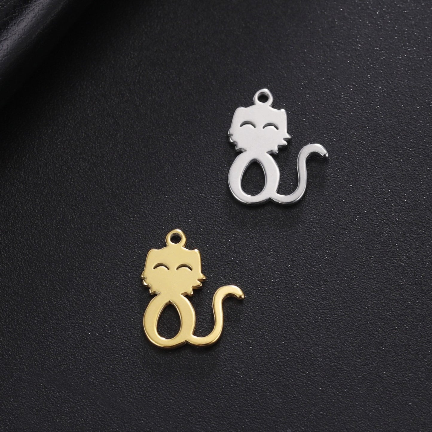 Cat Rabbit Pigeon Peace Bird Feather Pendants