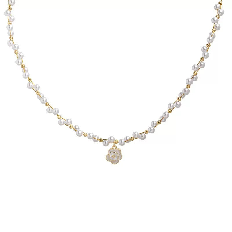 Women's Style Pearl Light Luxury High-grade Clavicle Necklaces
