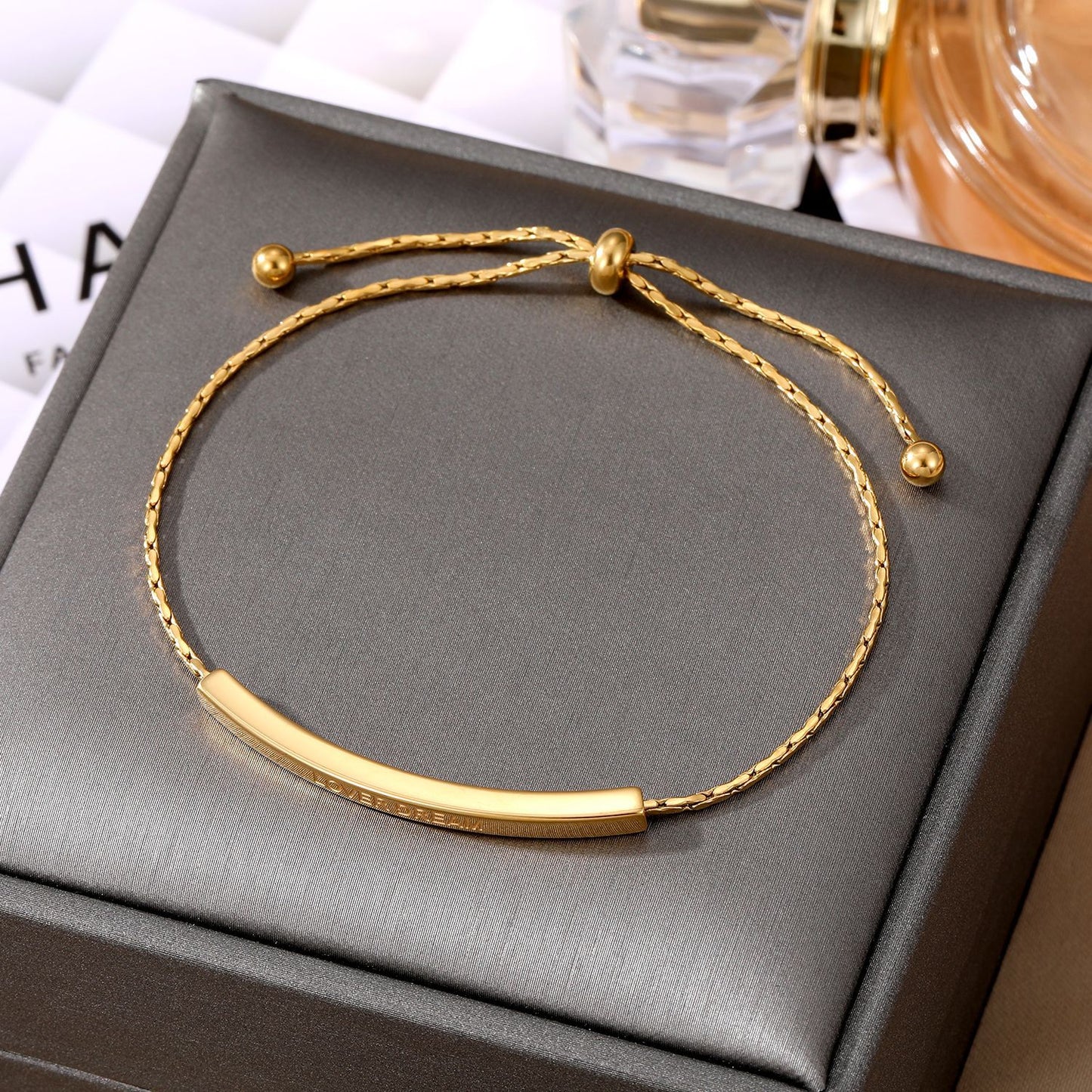 Stainless Steel High-grade Sense Niche Love Bracelets