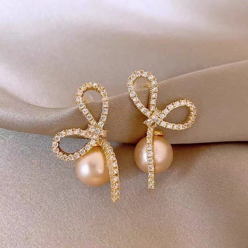 Women's Gold Plated French Entry Lux Pearl Fashion Dignified Earrings