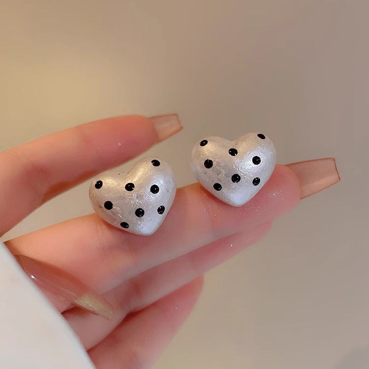 Women's Pearl Polka Dot Love Heart High Sense Niche Earrings