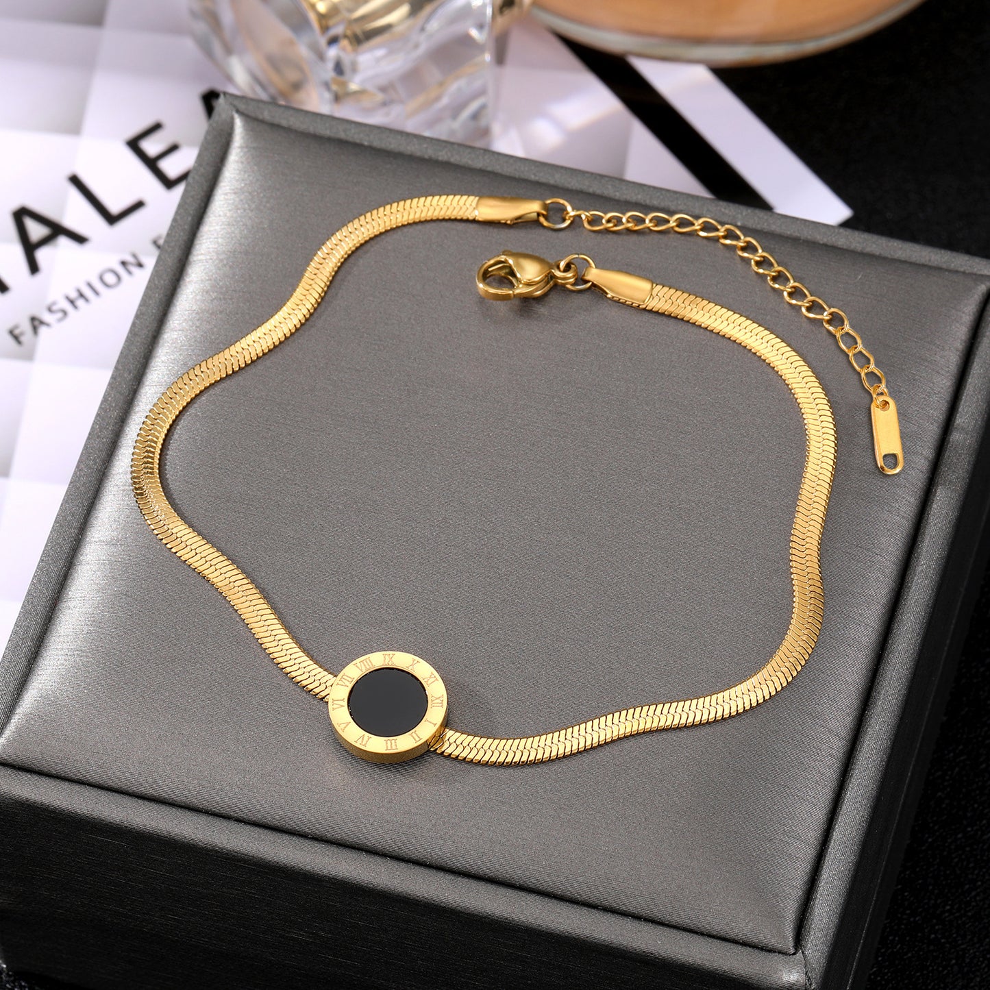 Stainless Steel High-grade Sense Niche Love Bracelets