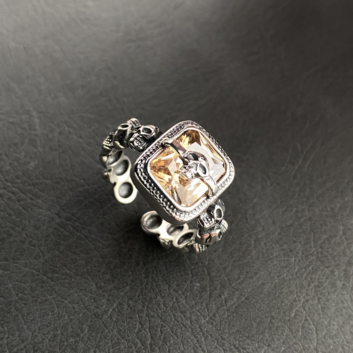 Women's Zircon Skull Open For Trendy Light Luxury Rings
